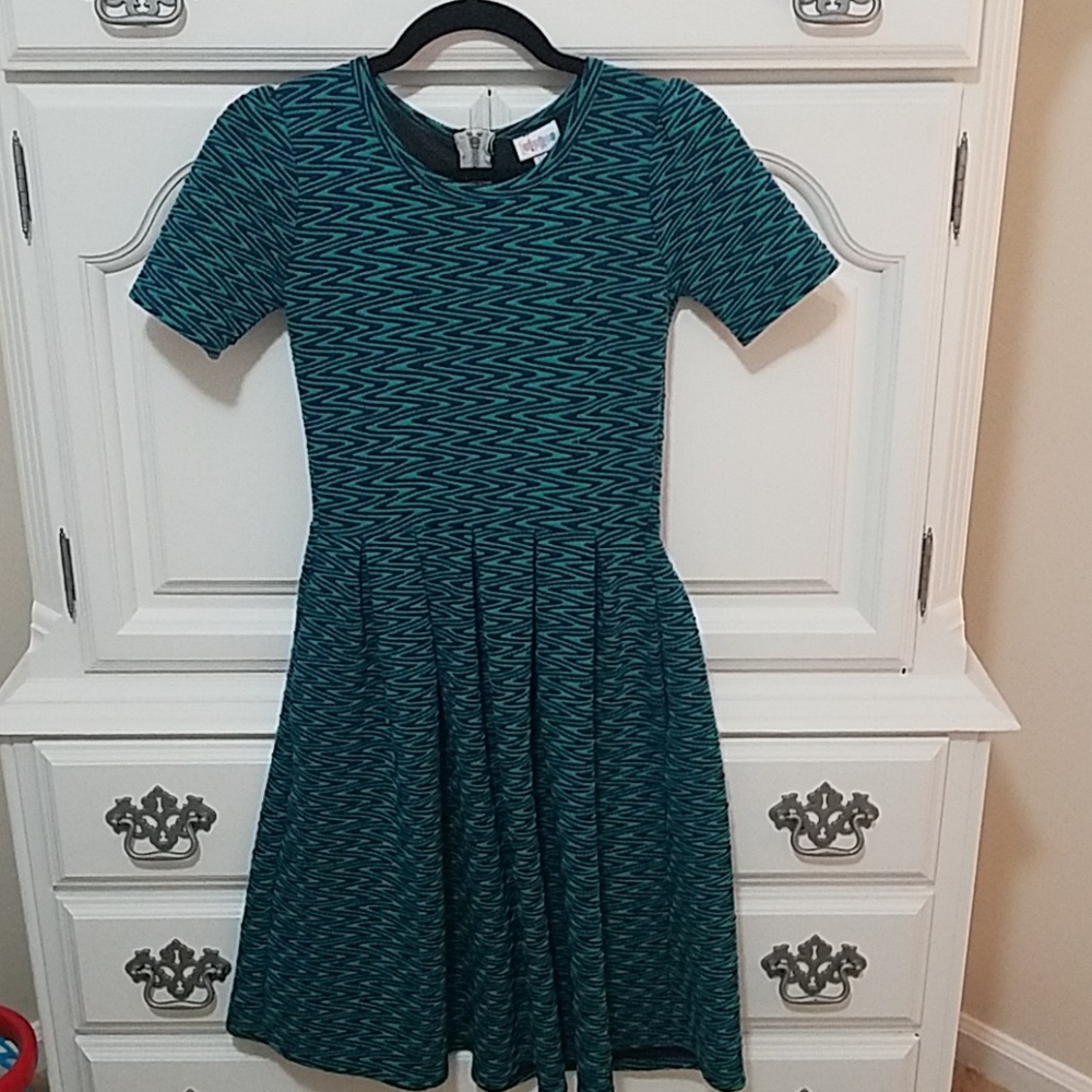 Lularoe Amelia dress